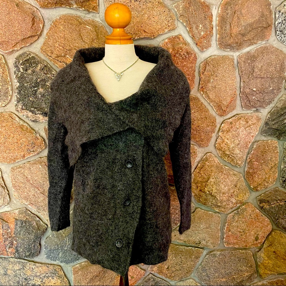 Beautiful  Marisfrolg wool cardigan